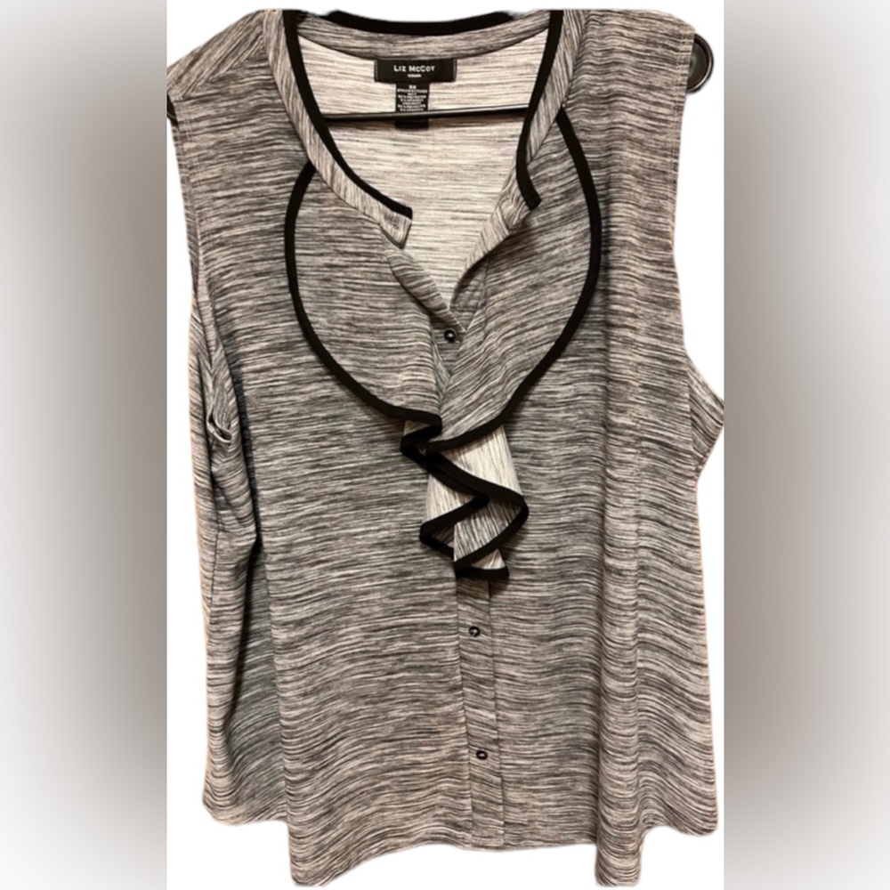 Liz McCoy short sleeve blouse in fray with ruffle